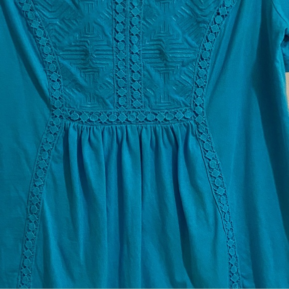 Romans Women's Size M (14/16) Teal Short Sleeve V-Neck Front Embroidered - Picture 6 of 11